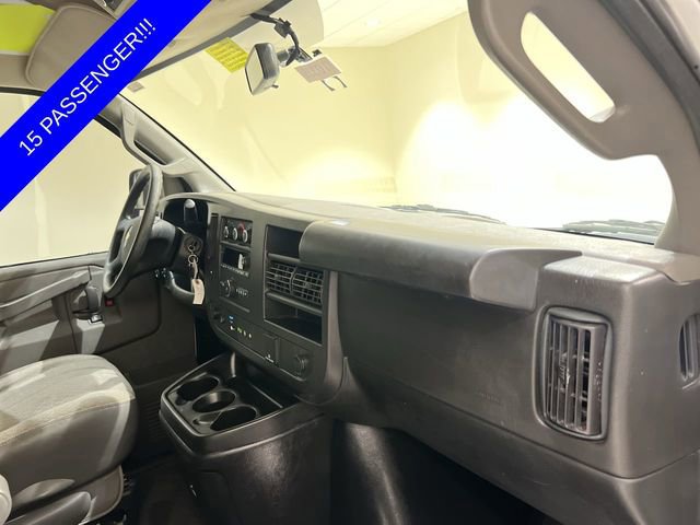 Used 2023 Chevrolet Express 3500 LS image 24