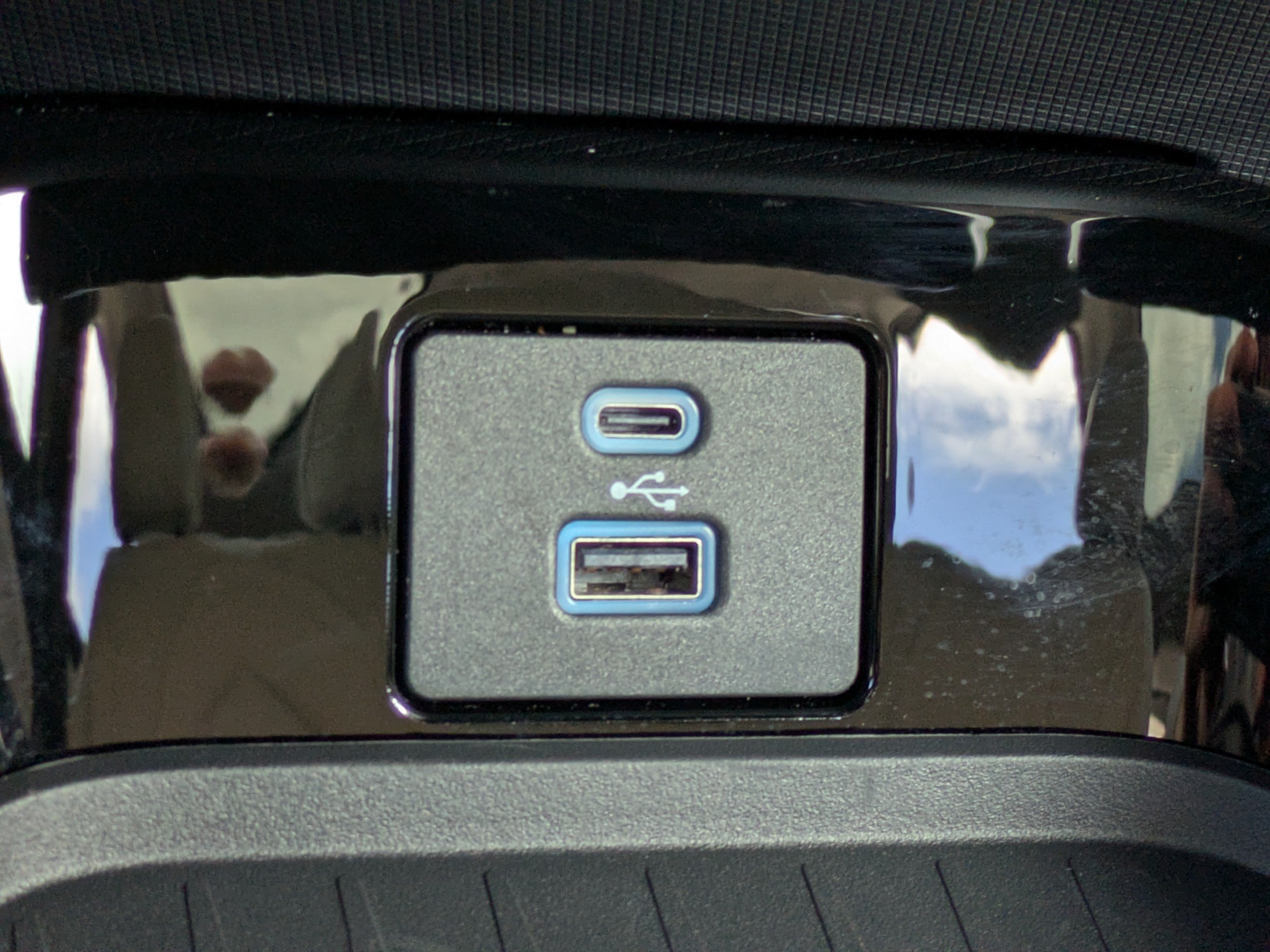 Certified 2023 Ford Mustang Mach-E Premium w/ Mustang Nite Pony Package AWD/4WD image 26
