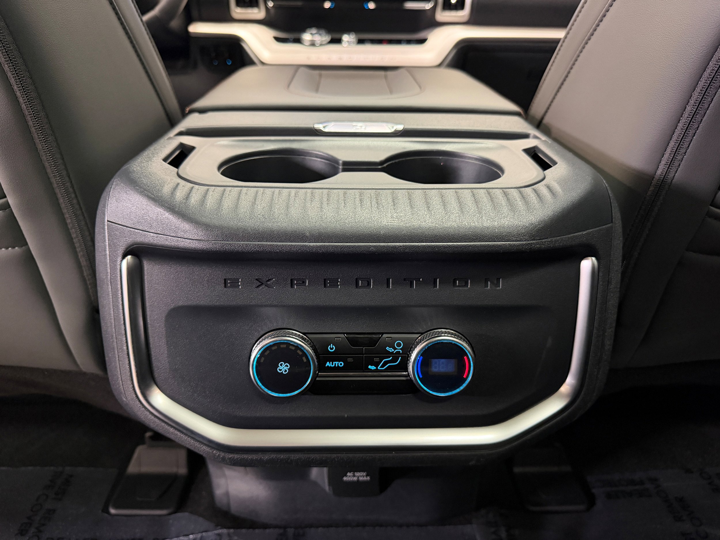 Certified 2025 Ford Expedition Max Active AWD/4WD image 12