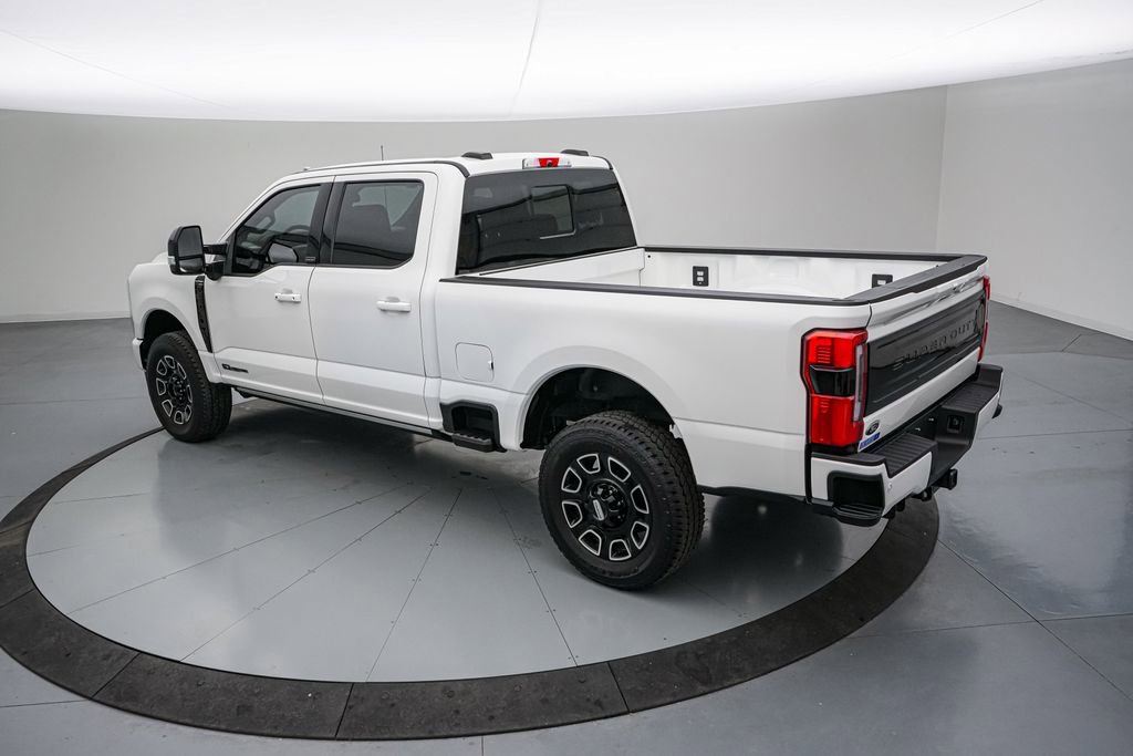 Certified 2025 Ford F250 Platinum AWD/4WD image 8
