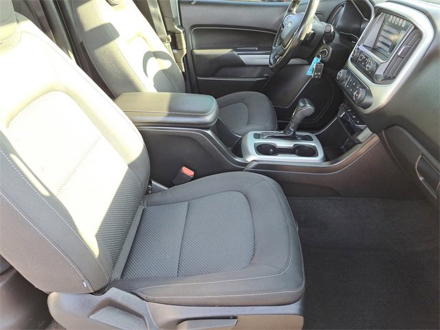 Used 2018 Chevrolet Colorado LT w/ Redline Special Edition image 23
