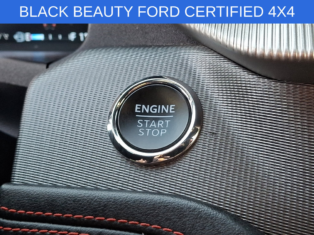Certified 2025 Ford Explorer ST-Line AWD/4WD image 24