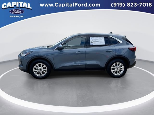 Certified 2023 Ford Escape Active w/ Tech Pack #2 image 3