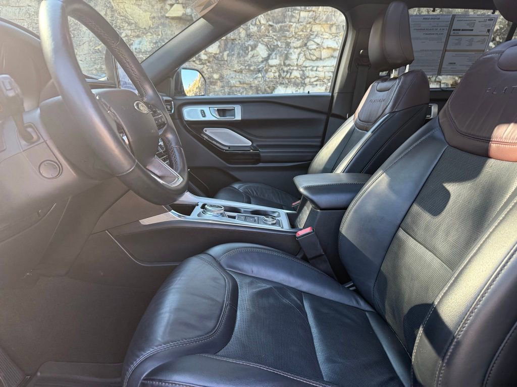 Certified 2022 Ford Explorer Platinum w/ Equipment Group 601A image 23