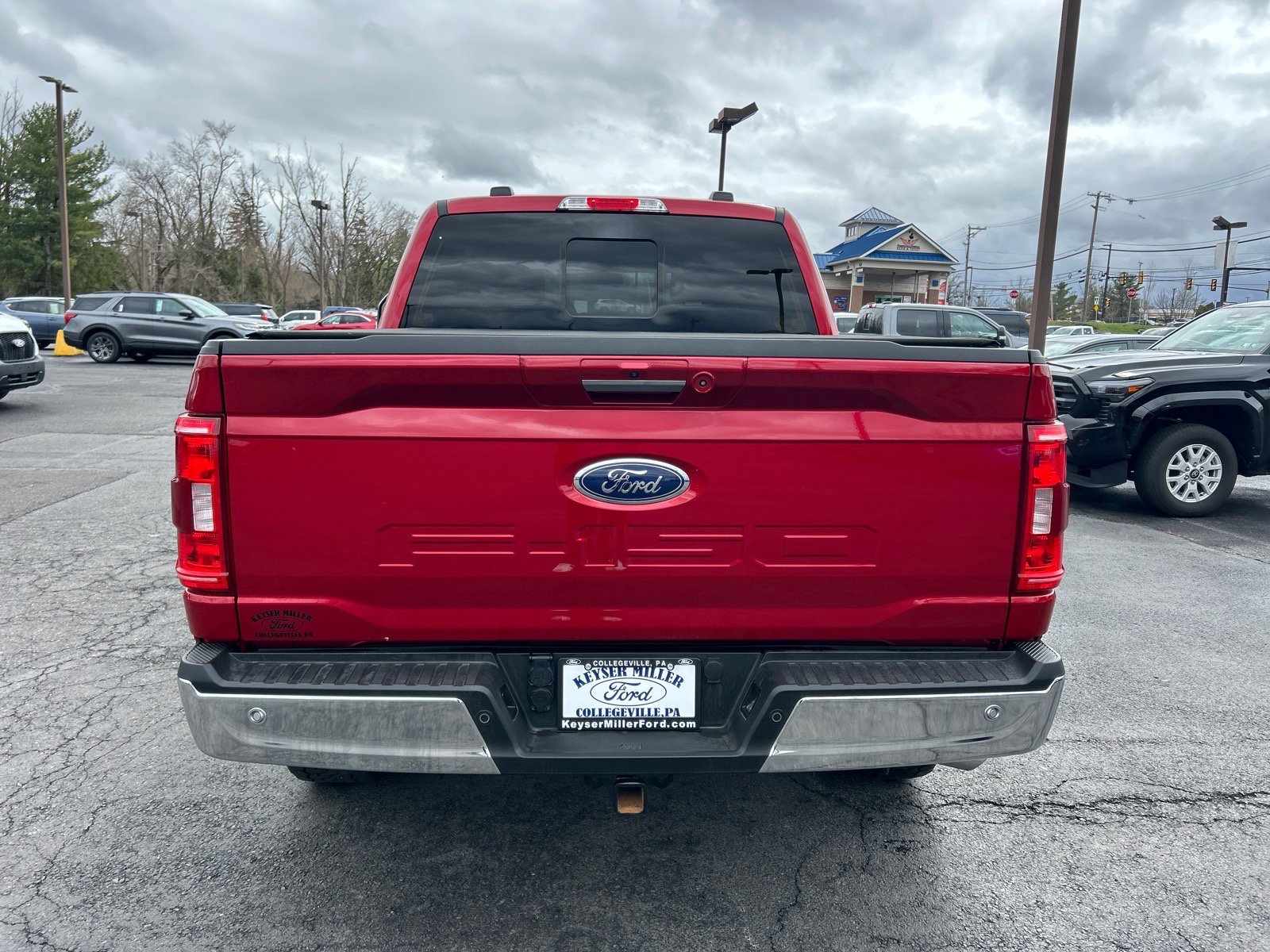 Certified 2022 Ford F150 XLT w/ Equipment Group 302A High image 11