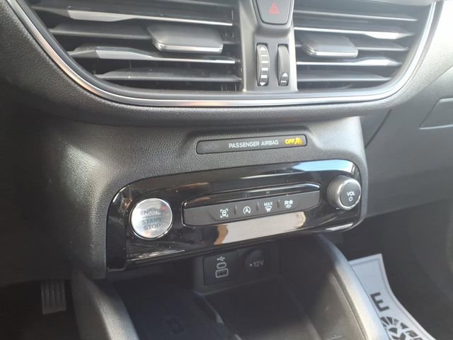 Certified 2025 Ford Escape Platinum image 20