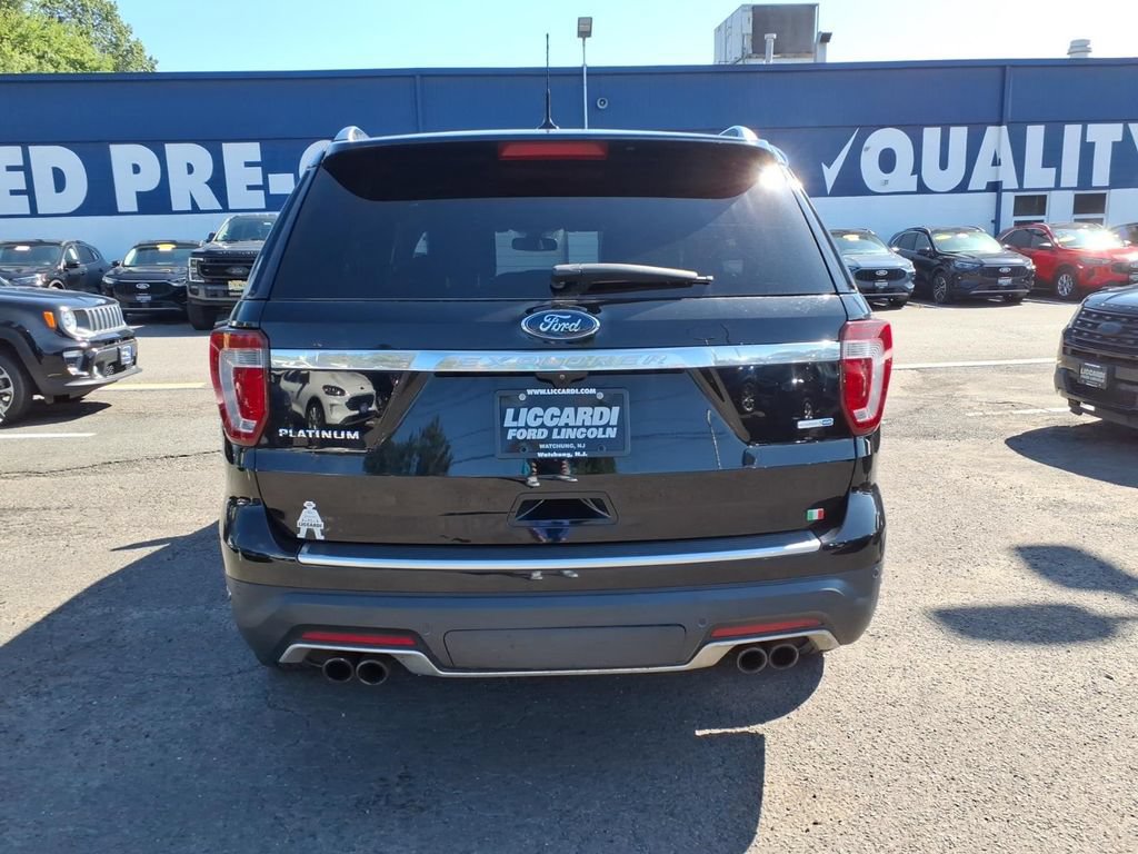 Certified 2018 Ford Explorer Platinum AWD/4WD image 5