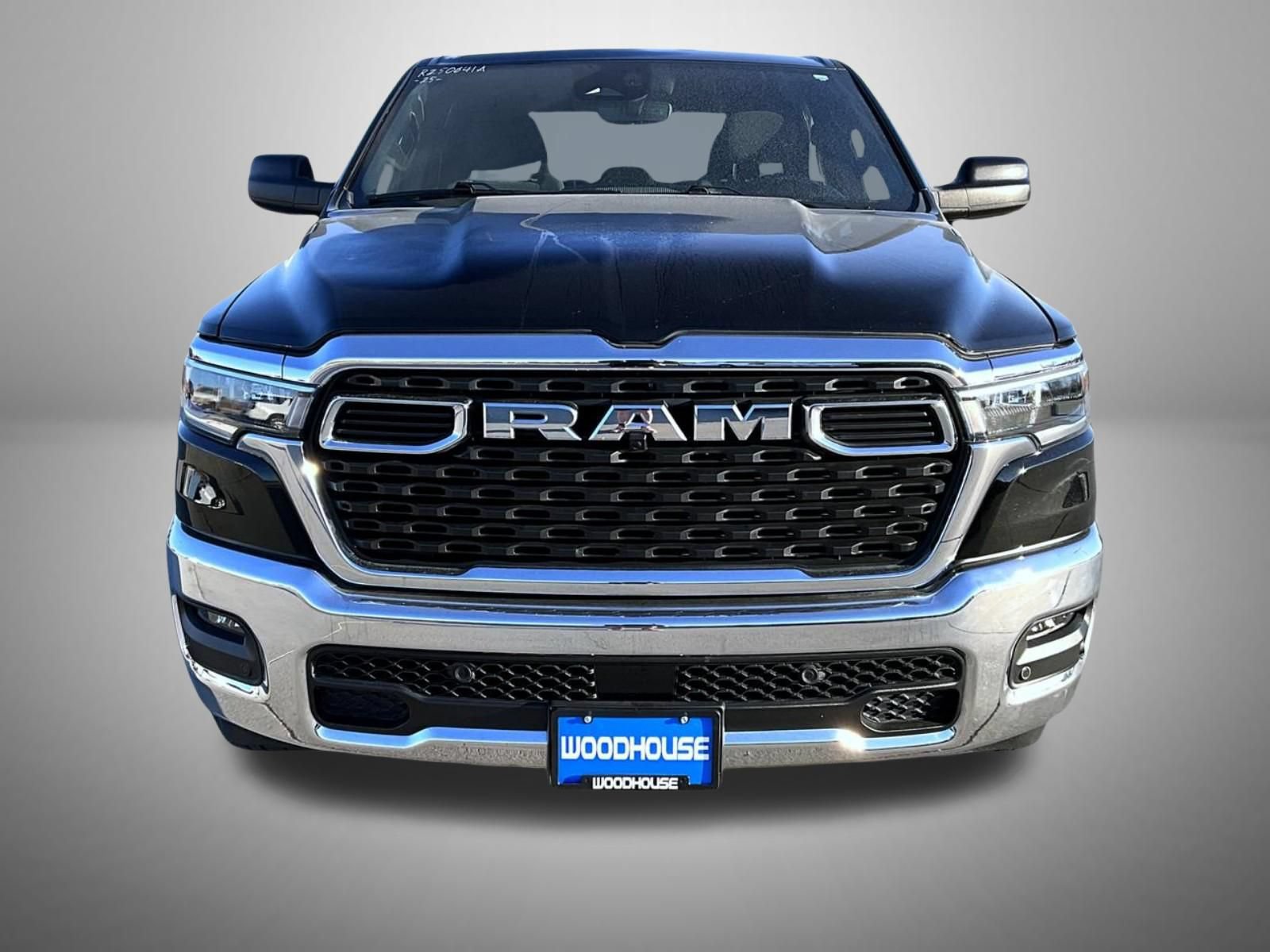 Used 2025 RAM 1500 Big Horn AWD/4WD image 2