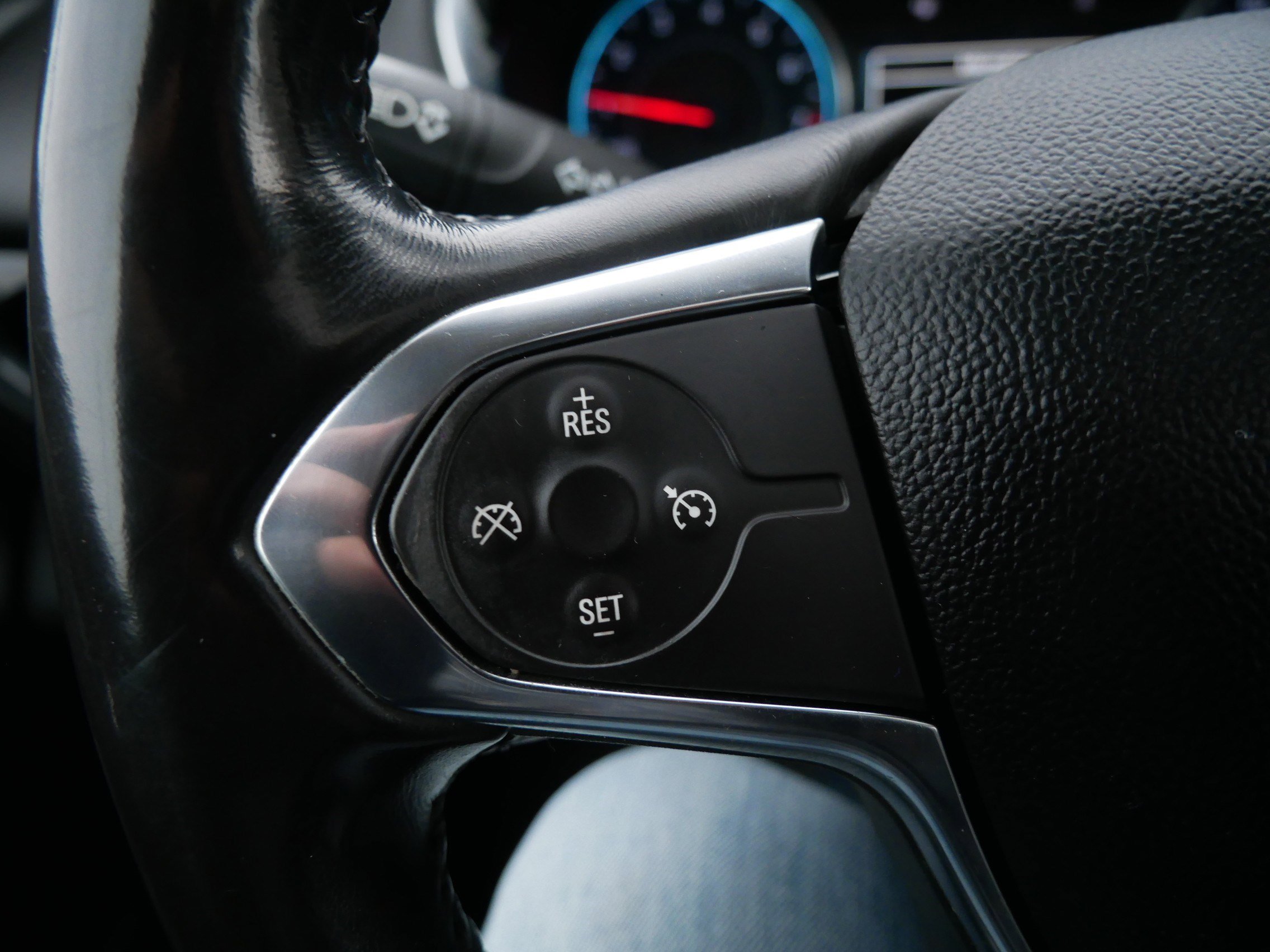 Used 2019 Chevrolet Traverse RS w/ LPO, Floor Liner Package image 28