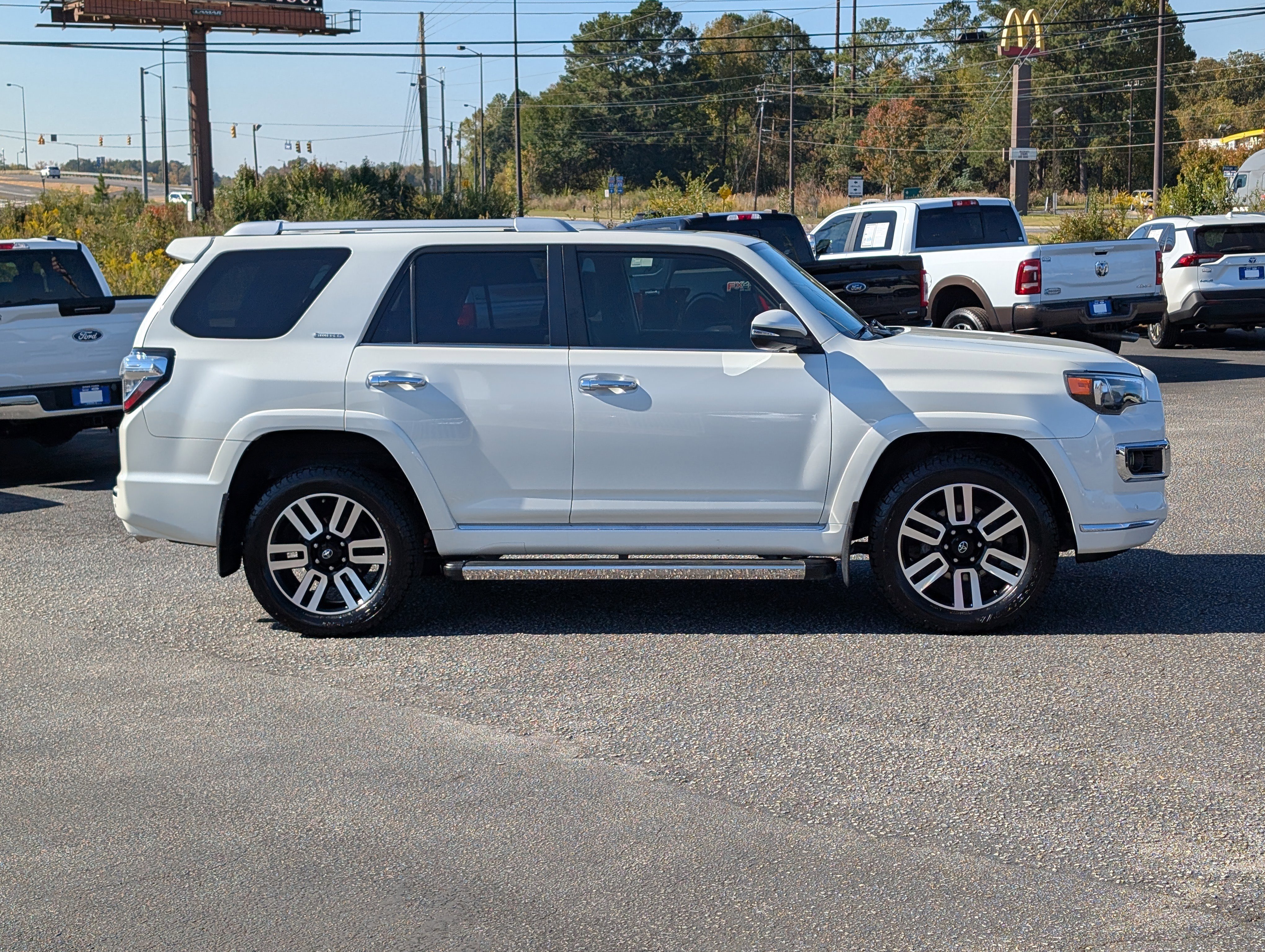 Used 2021 Toyota 4Runner Limited image 8