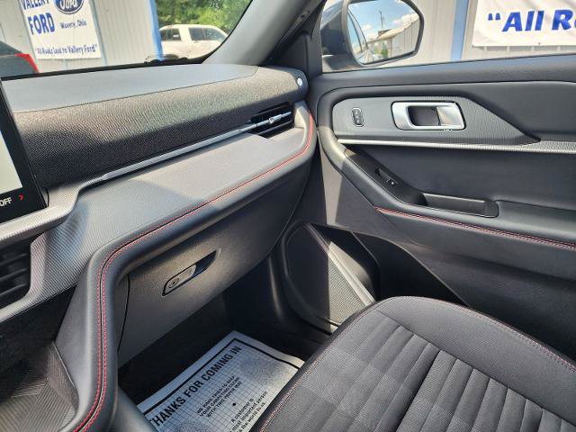 Certified 2025 Ford Explorer ST-Line w/ Premium Package AWD/4WD image 16