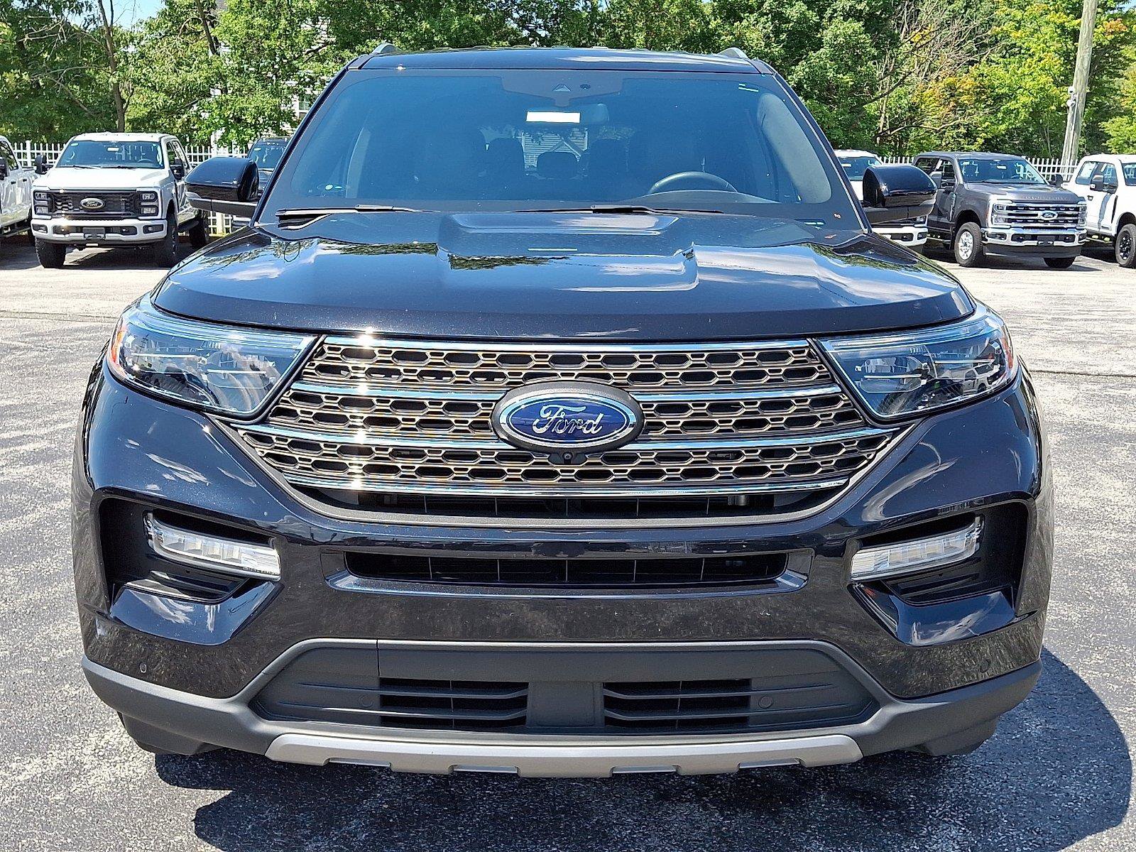 Certified 2023 Ford Explorer King Ranch AWD/4WD image 2