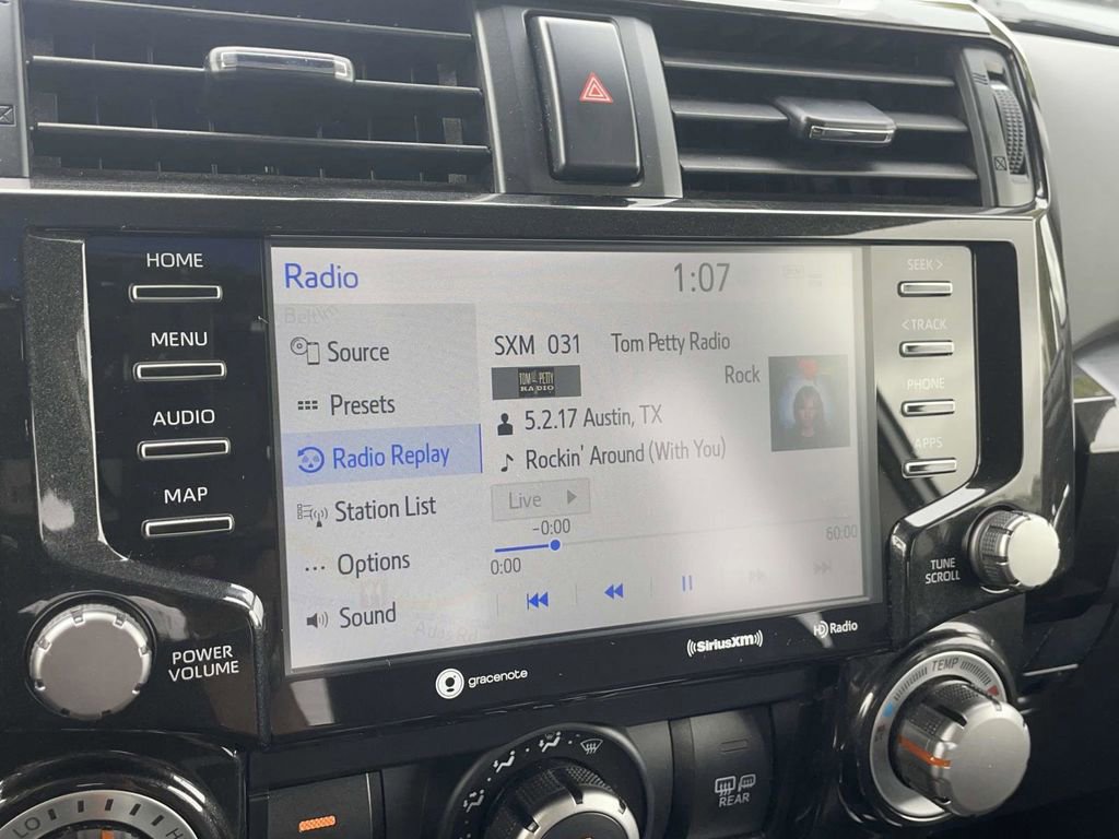 Used 2024 Toyota 4Runner TRD Off-Road Premium image 25