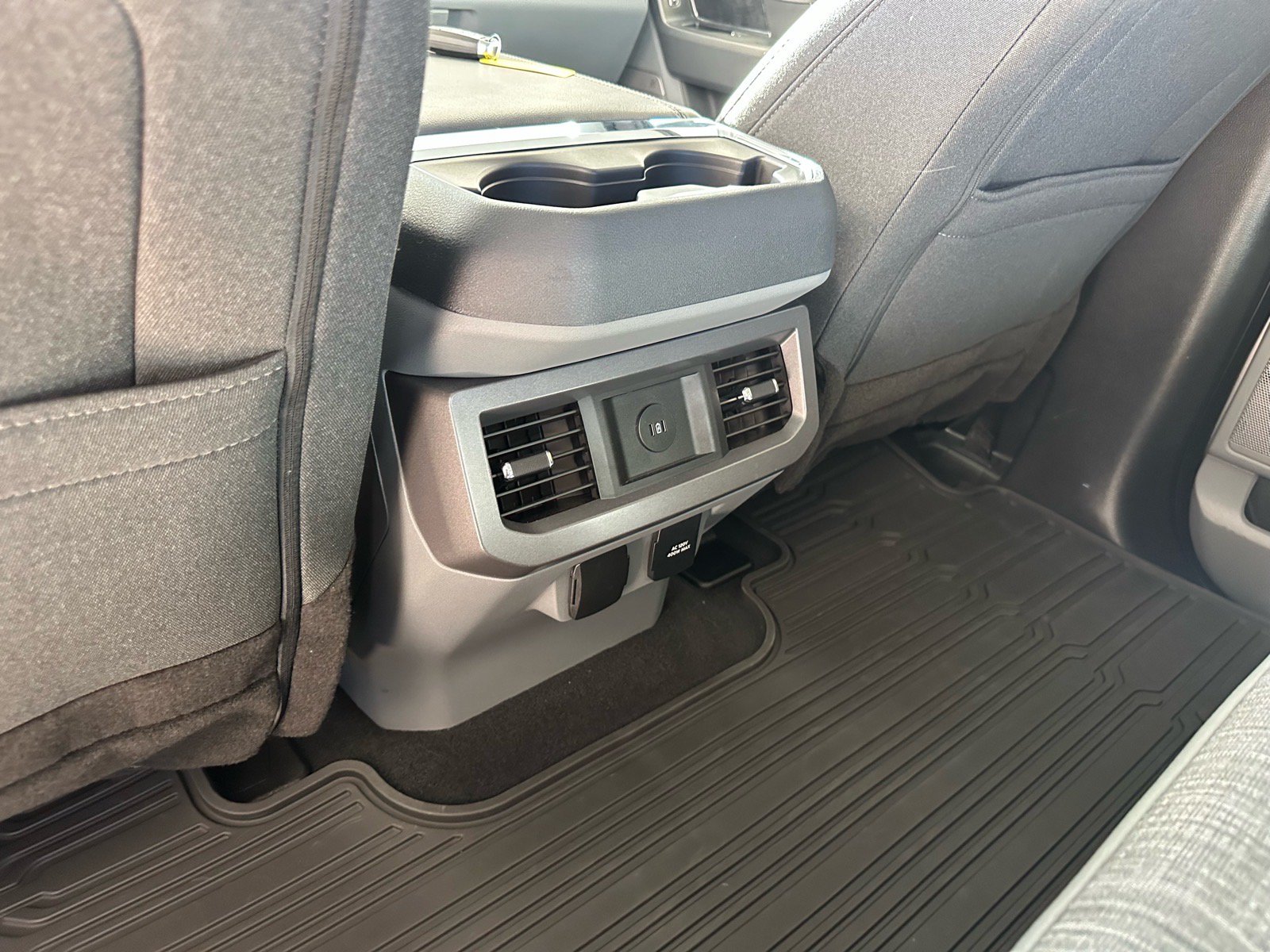 Certified 2023 Ford F250 XLT w/ XLT Premium Package AWD/4WD image 27
