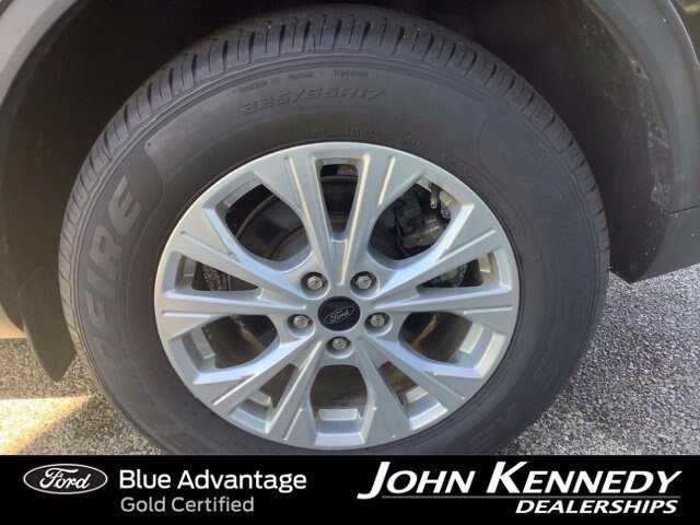 Certified 2025 Ford Escape Active AWD/4WD image 32
