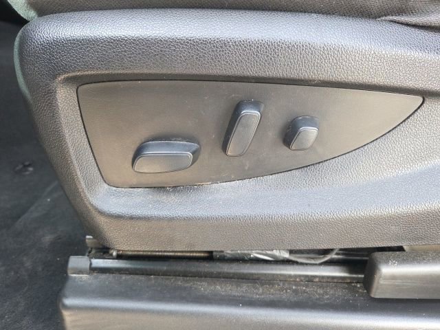 Used 2018 Chevrolet Silverado 1500 LT w/ All Star Edition image 22