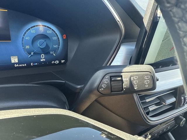 Certified 2025 Ford Escape Platinum image 34