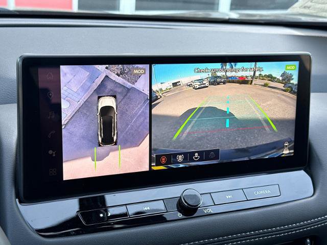 Used 2026 Nissan Rogue SL AWD/4WD image 19