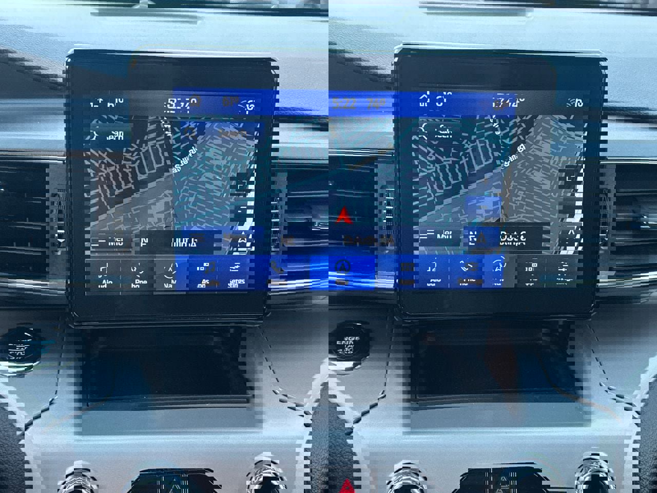 Certified 2022 Ford Explorer XLT w/ Equipment Group 202A image 31