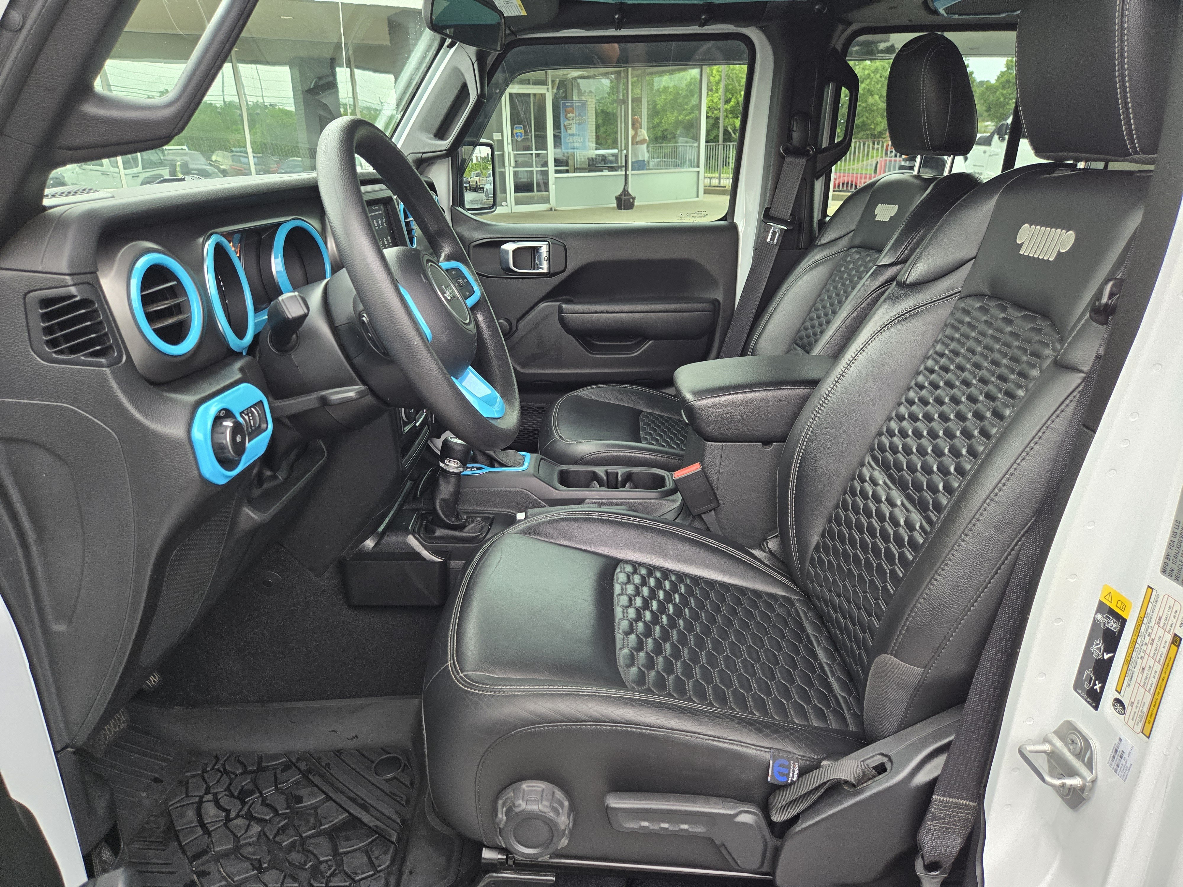 Used 2022 Jeep Wrangler Unlimited Sport AWD/4WD image 23