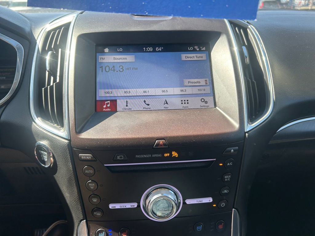 Certified 2019 Ford Edge Titanium w/ Equipment Group 301A image 11