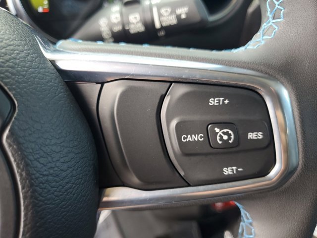 Used 2023 Jeep Wrangler Rubicon image 27