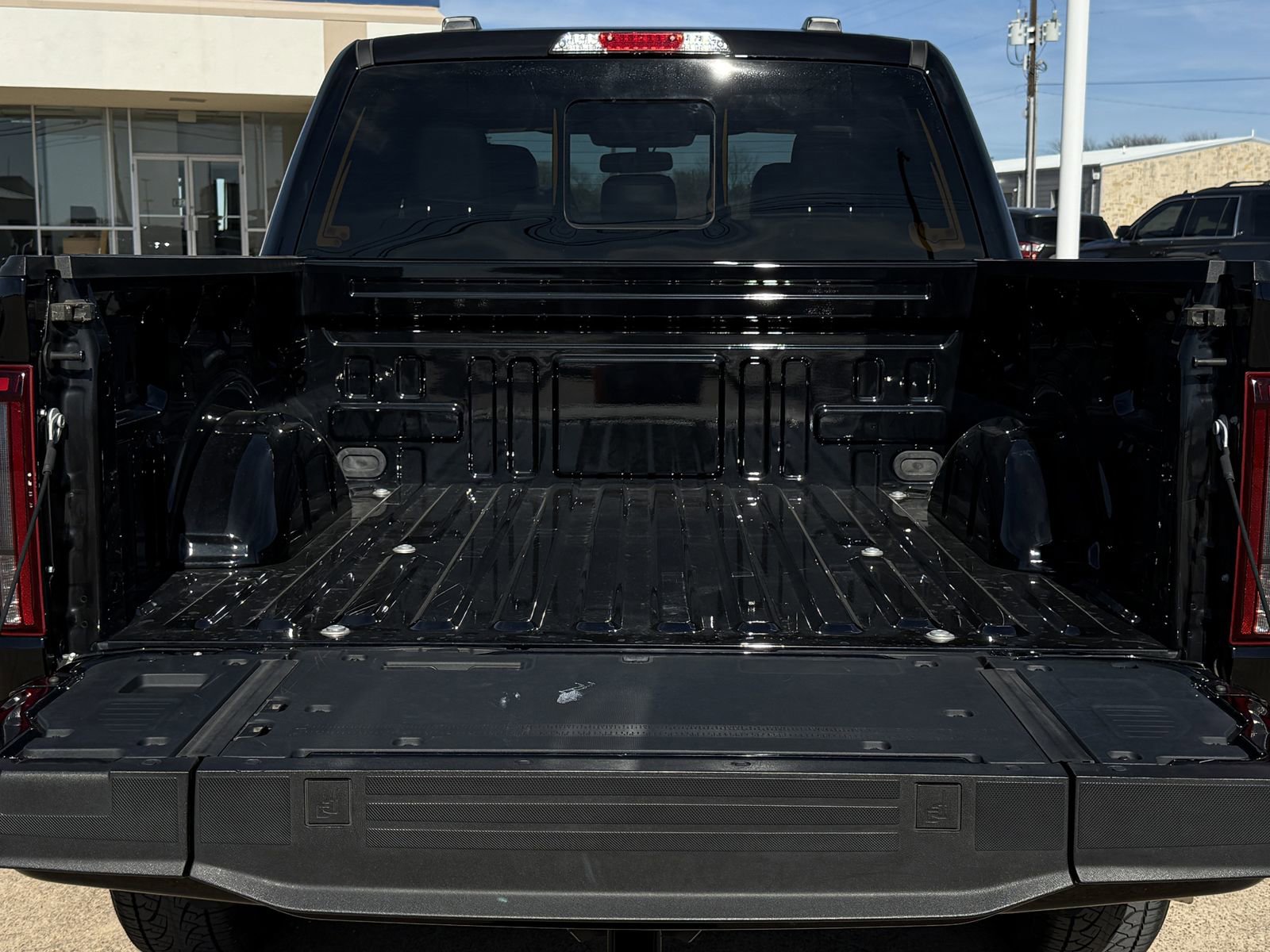 Certified 2024 Ford F150 King Ranch w/ FX4 Off-Road Package image 31