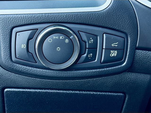 Certified 2020 Ford Edge SEL w/ Convenience Package image 12