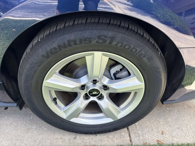 Certified 2019 Ford Mustang Convertible RWD image 11