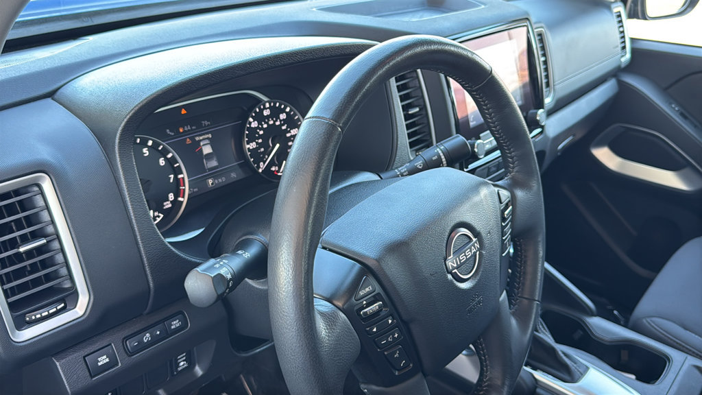 Used 2024 Nissan Frontier SV w/ SV Convenience Package RWD image 21
