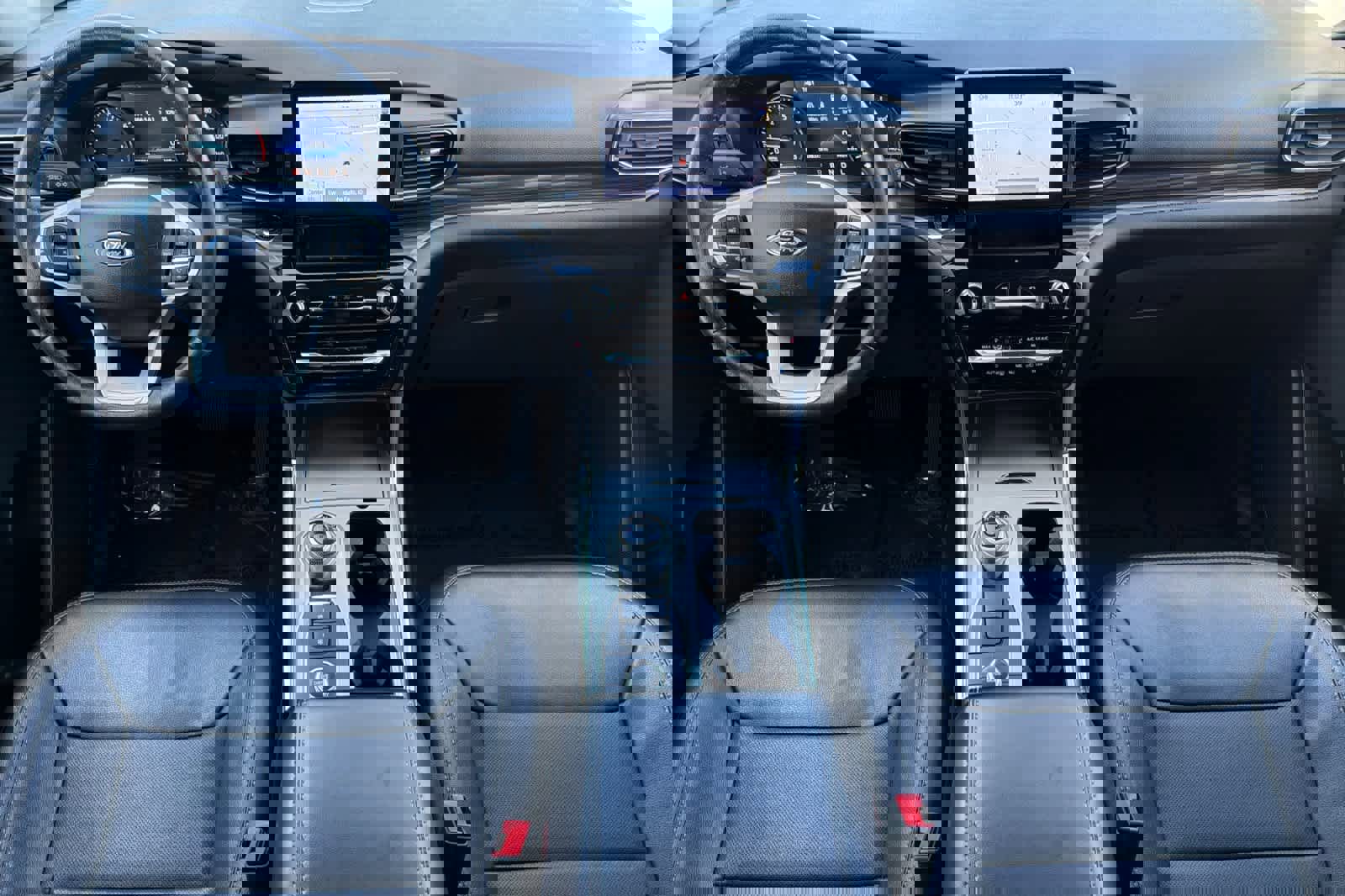 Certified 2023 Ford Explorer Limited image 9