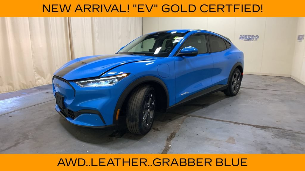 Certified 2022 Ford Mustang Mach-E Select AWD/4WD image 7