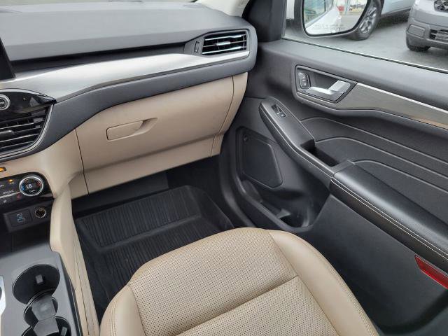 Certified 2021 Ford Escape Titanium image 20