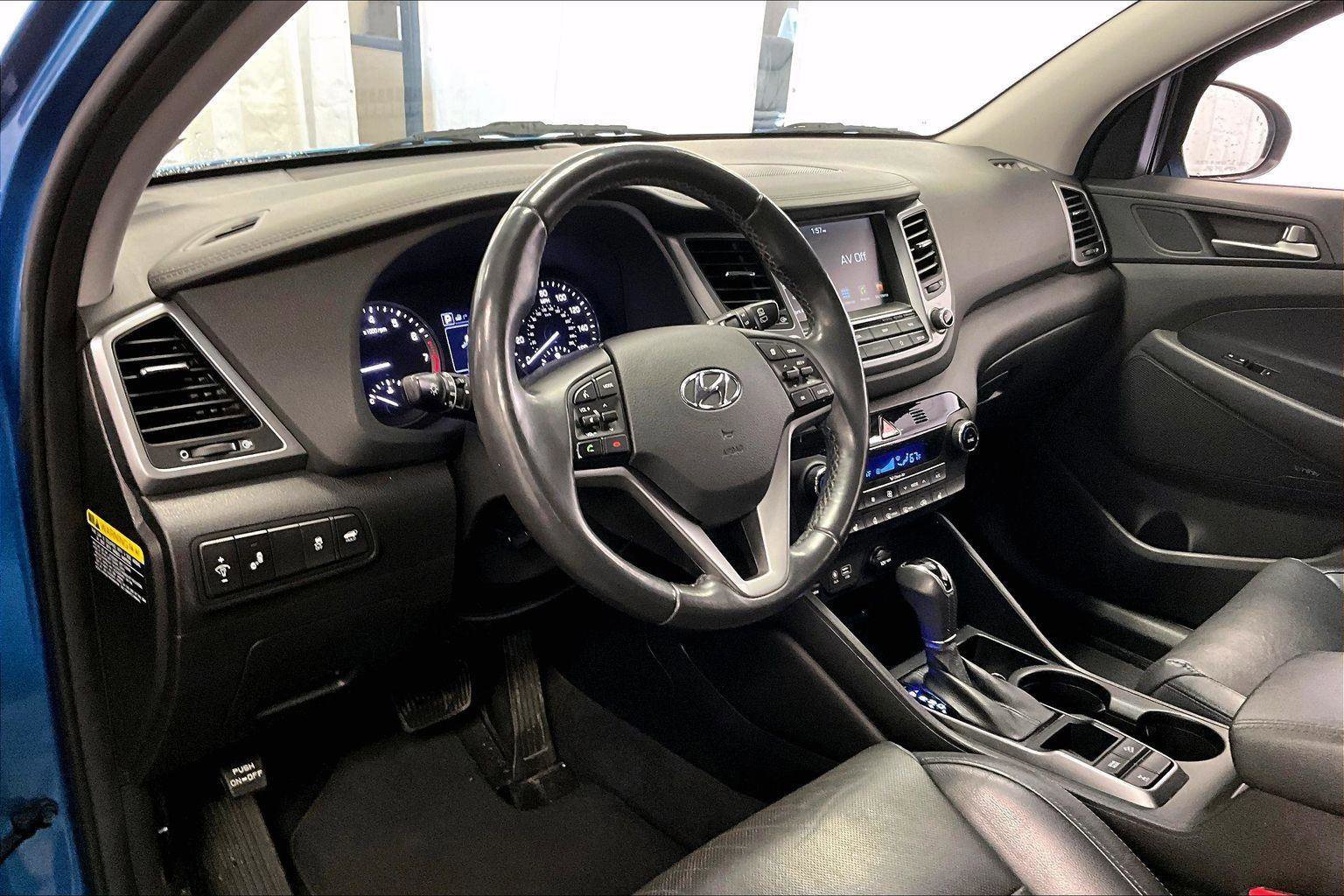 Used 2018 Hyundai Tucson Limited w/ Cargo Package image 12