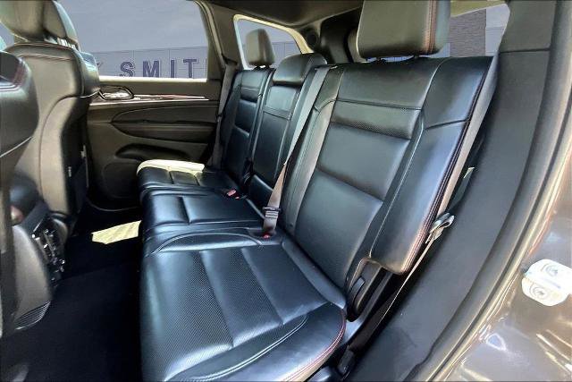Used 2020 Jeep Grand Cherokee Trailhawk w/ Trailhawk Luxury Group AWD/4WD image 21