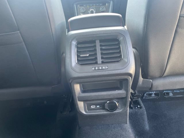 Used 2024 Volkswagen Tiguan Wolfsburg Edition AWD/4WD image 22