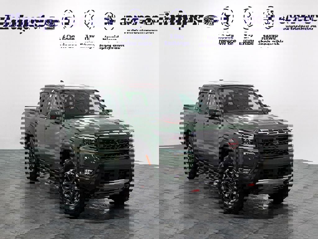 Used 2025 Nissan Frontier PRO-4X w/ Pro Convenience Package image 6