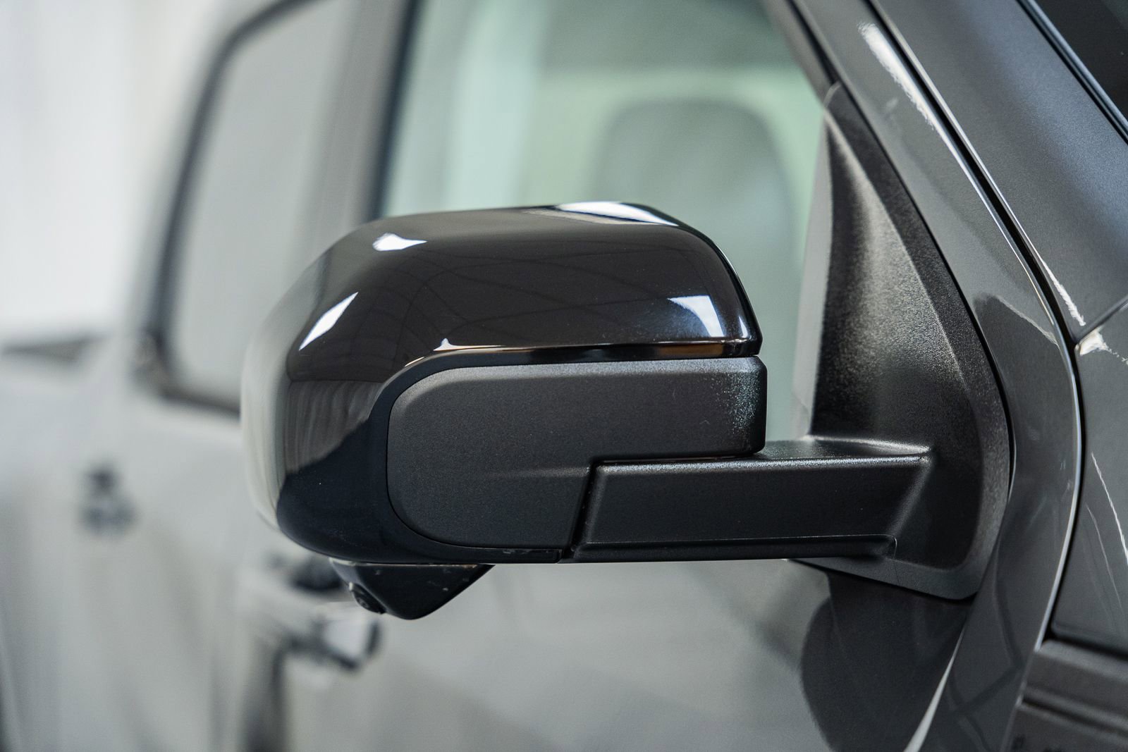 Certified 2026 Ford Maverick Lariat w/ Black Appearance Package image 21