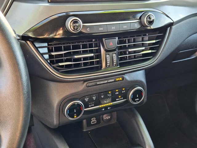 Certified 2025 Ford Escape Active AWD/4WD image 22