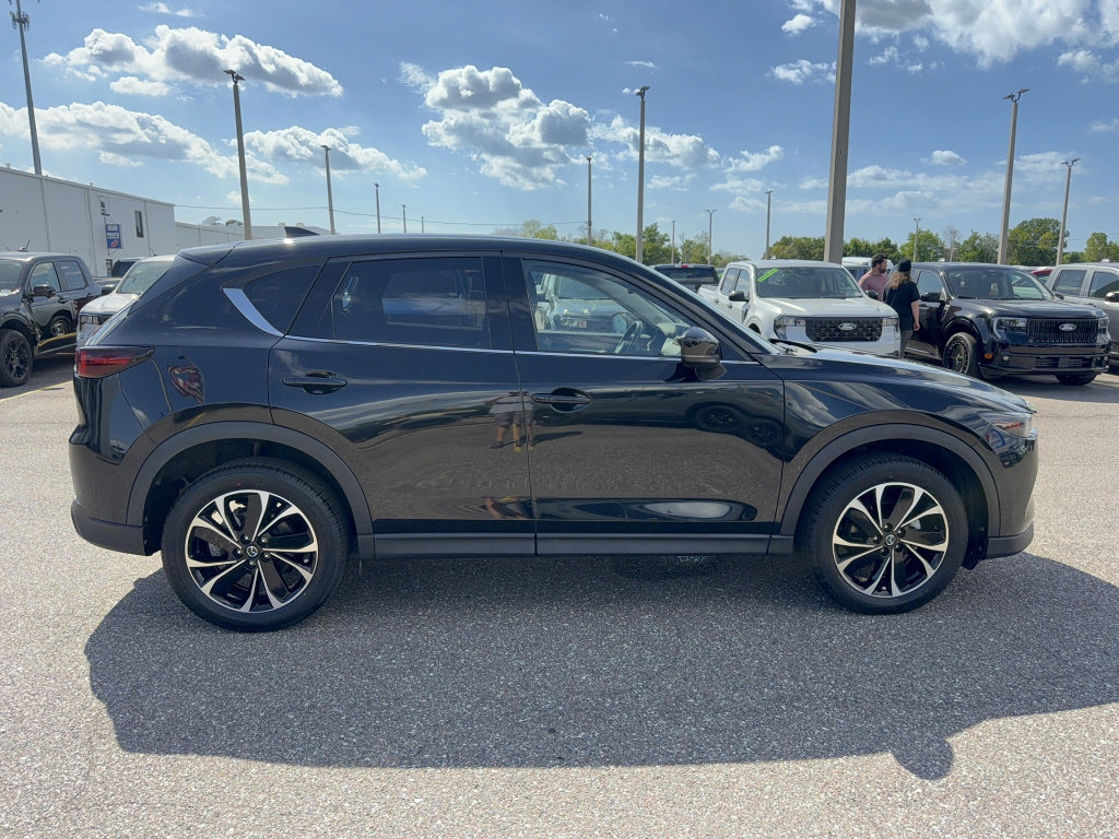 Used 2023 MAZDA CX-5 AWD 2.5 S w/ Premium Package image 2