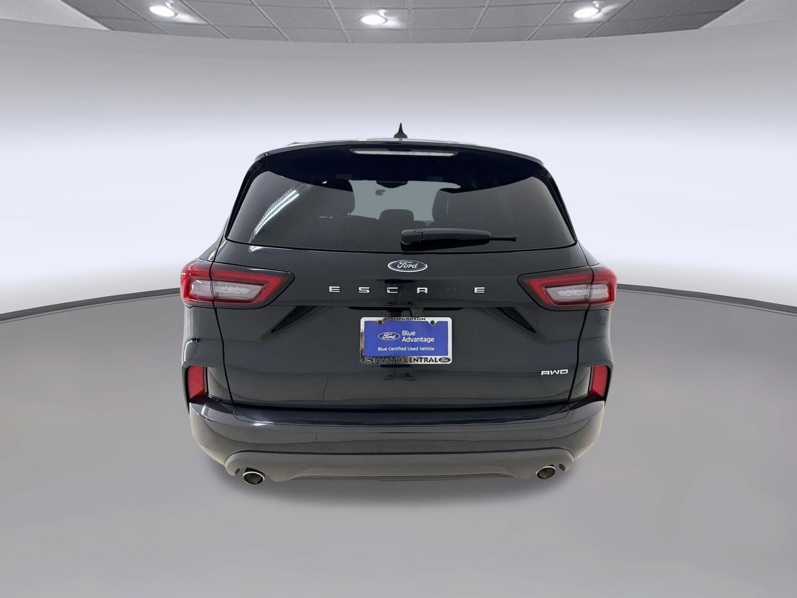 Certified 2024 Ford Escape ST-Line AWD/4WD image 10