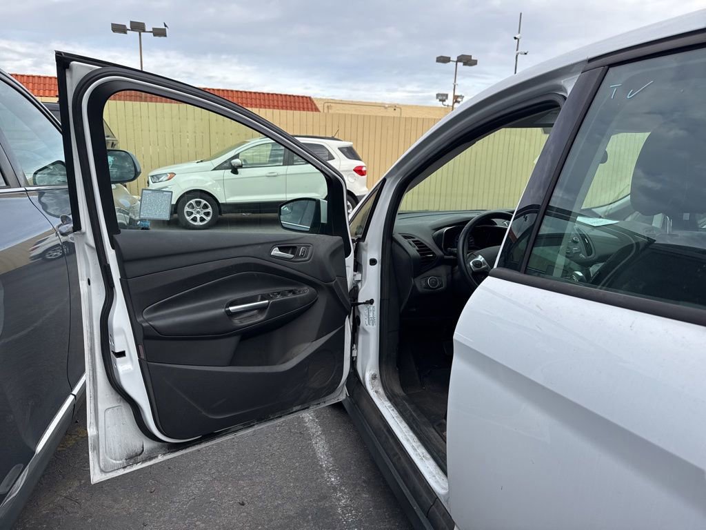 Certified 2017 Ford C-MAX SE image 11