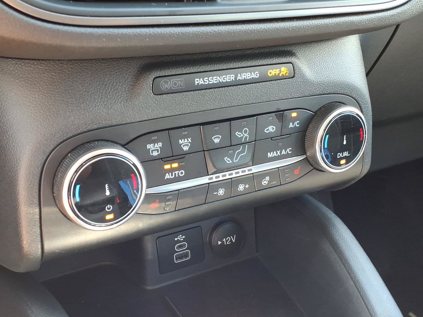 Certified 2024 Ford Escape Active w/ Cold Weather Package FWD image 18