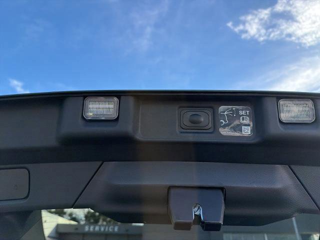 Certified 2025 Ford Mustang Mach-E Premium image 28