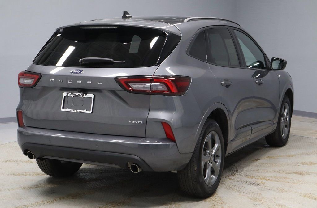 Certified 2024 Ford Escape ST-Line w/ Tech Pack #1 image 5