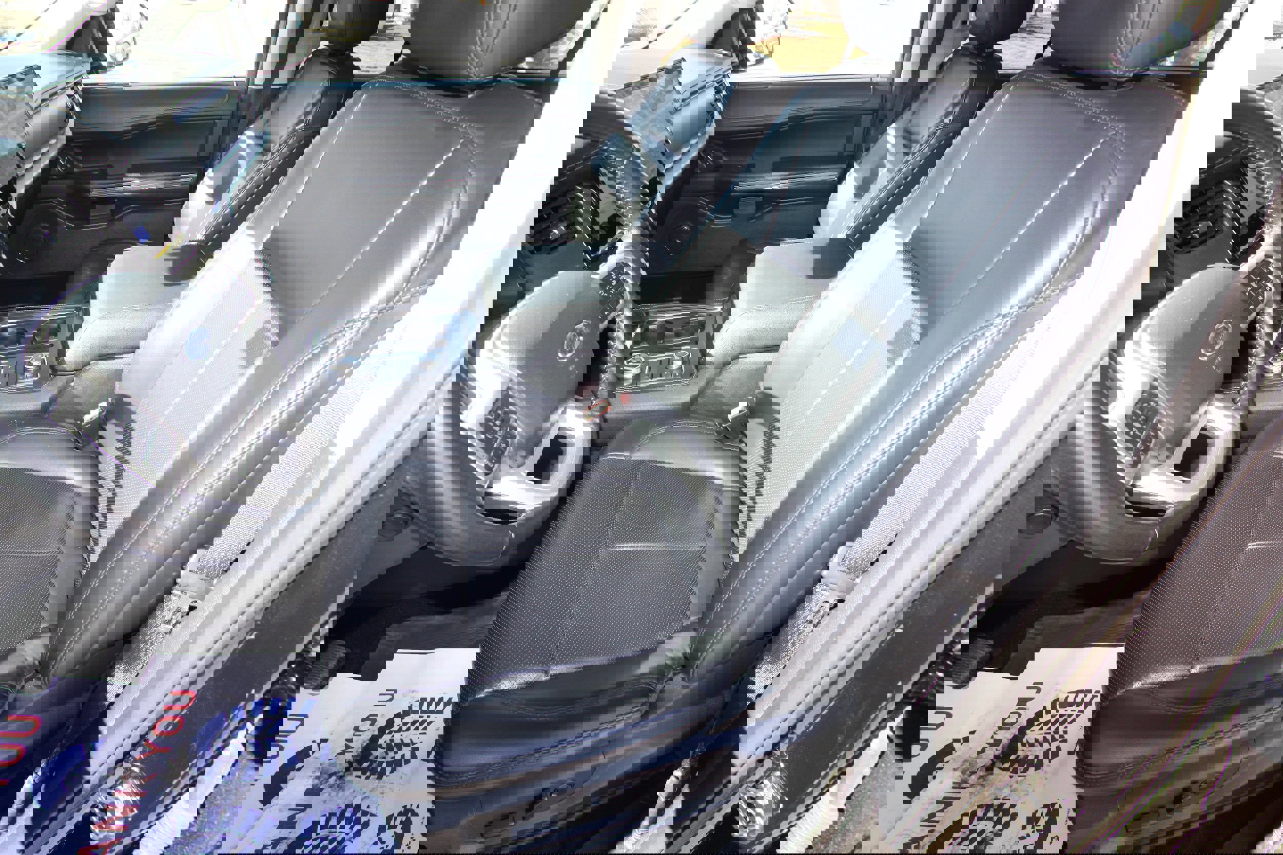 Certified 2022 Ford Expedition Max XLT image 9