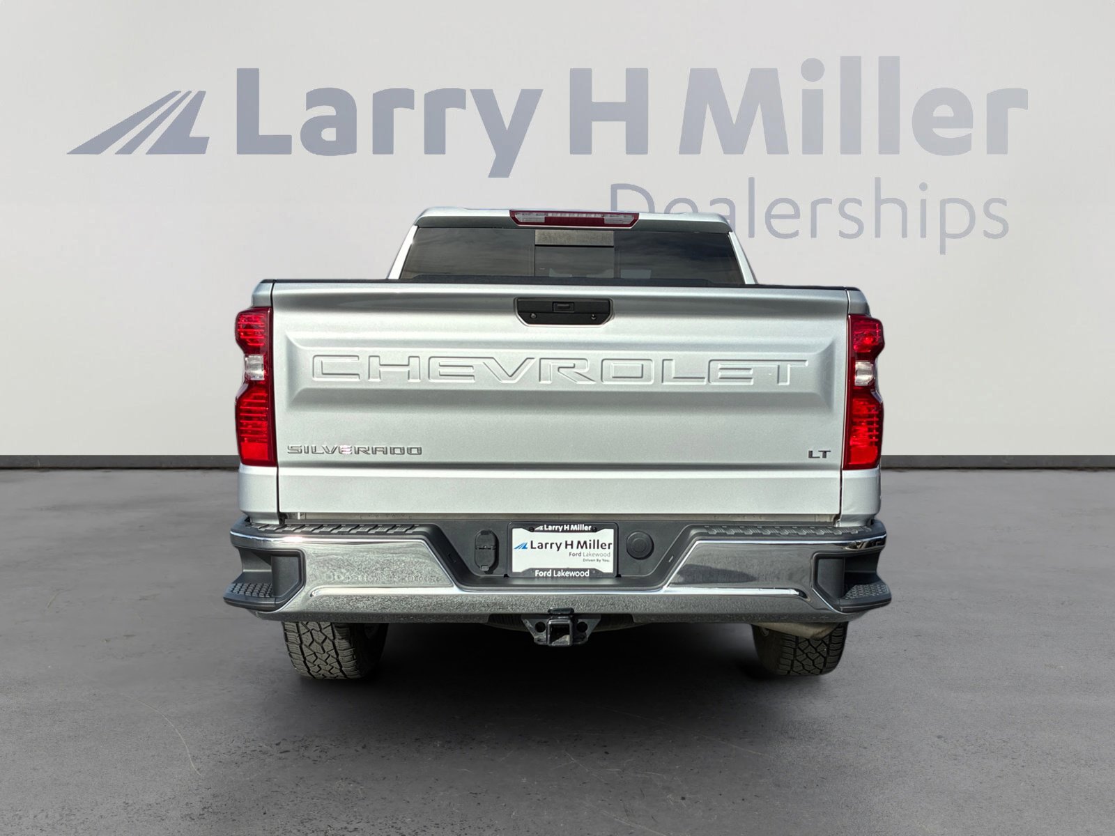 Used 2020 Chevrolet Silverado 1500 LT w/ All-Star Edition image 4