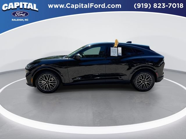 Certified 2025 Ford Mustang Mach-E Premium AWD/4WD image 5