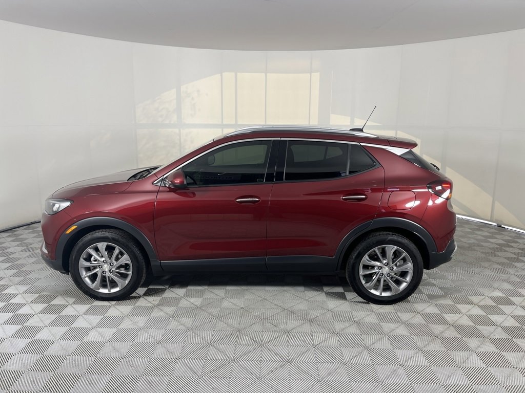 Used 2023 Buick Encore GX Essence w/ Experience Buick Package image 2