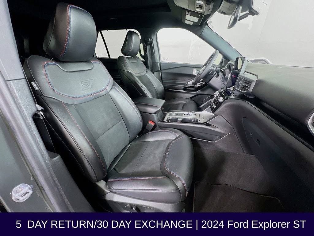 Certified 2024 Ford Explorer ST w/ Equipment Group 401A AWD/4WD image 37